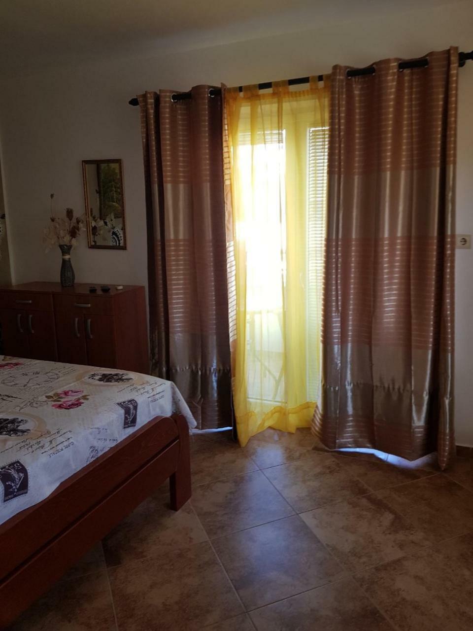 Apartments Jovan Tivat Exterior foto